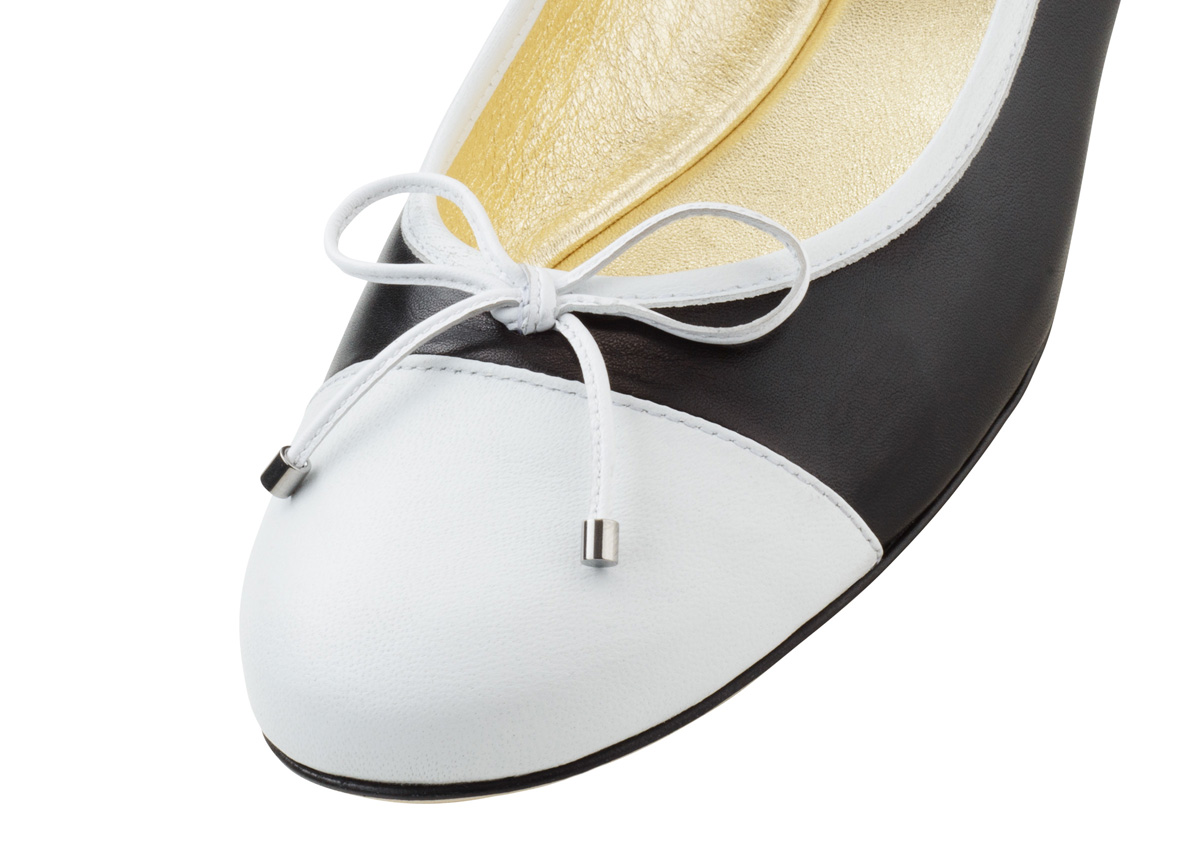 Ballerina Mimi - Werner Kern Ballernias Klassiker in schwarz weiß - Ballerina Mimi aus Nappaleder gefertigt in Italien