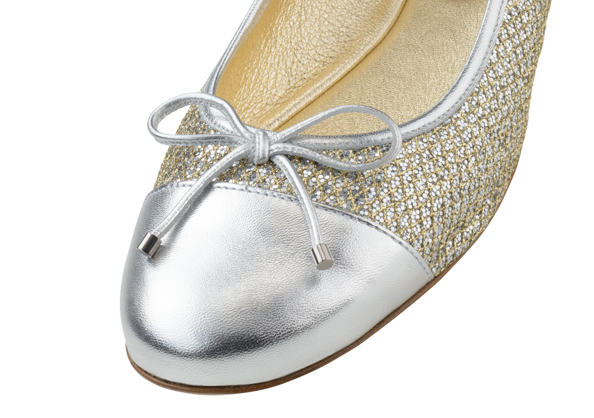 Fay Super modischer Ballerina in goldenem Brokat aus England und einer silbernem Vorderkappe aus Nappaleder