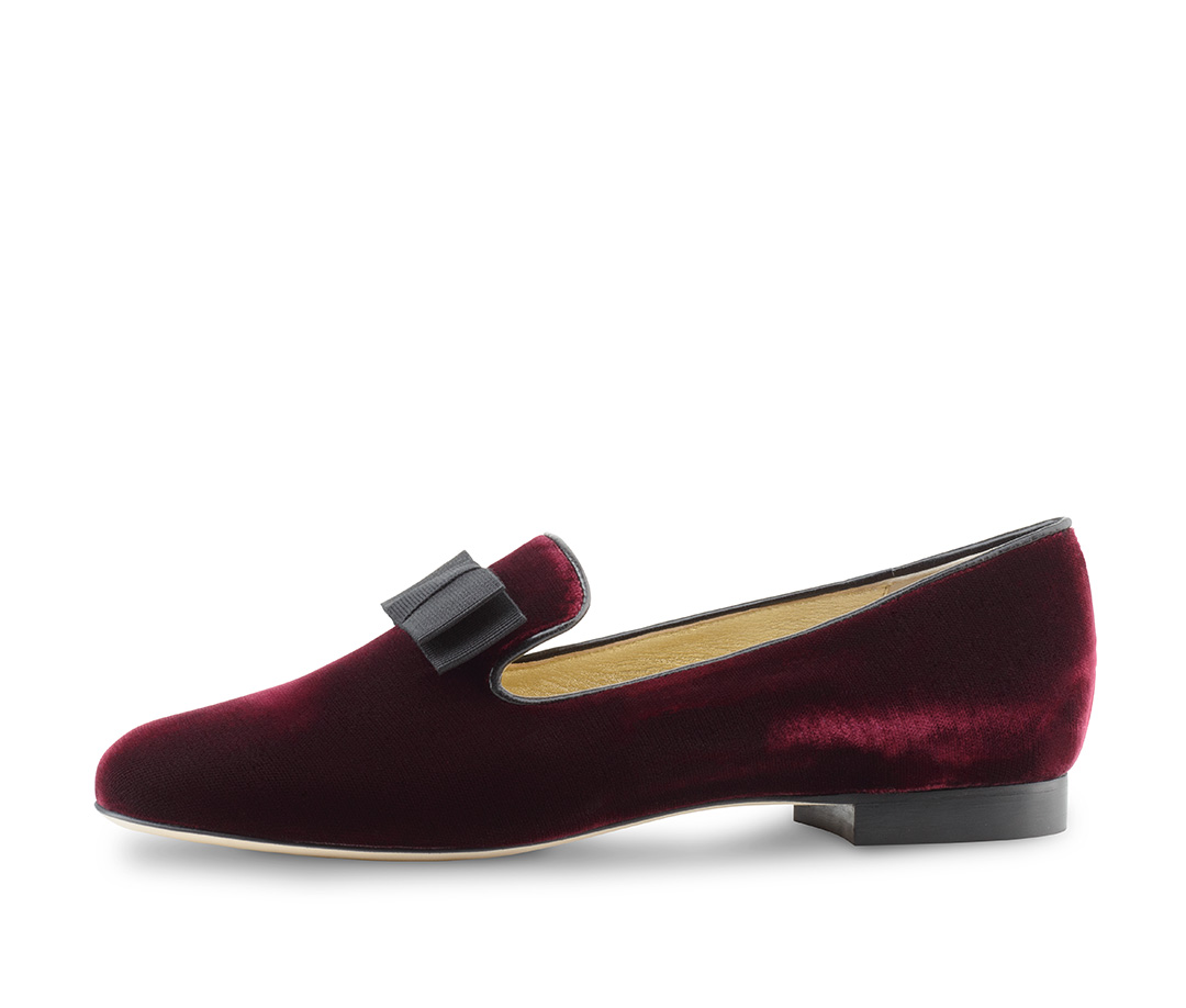 Ava Roter Loafer aus feinstem Samt mit schwarzer Schleife